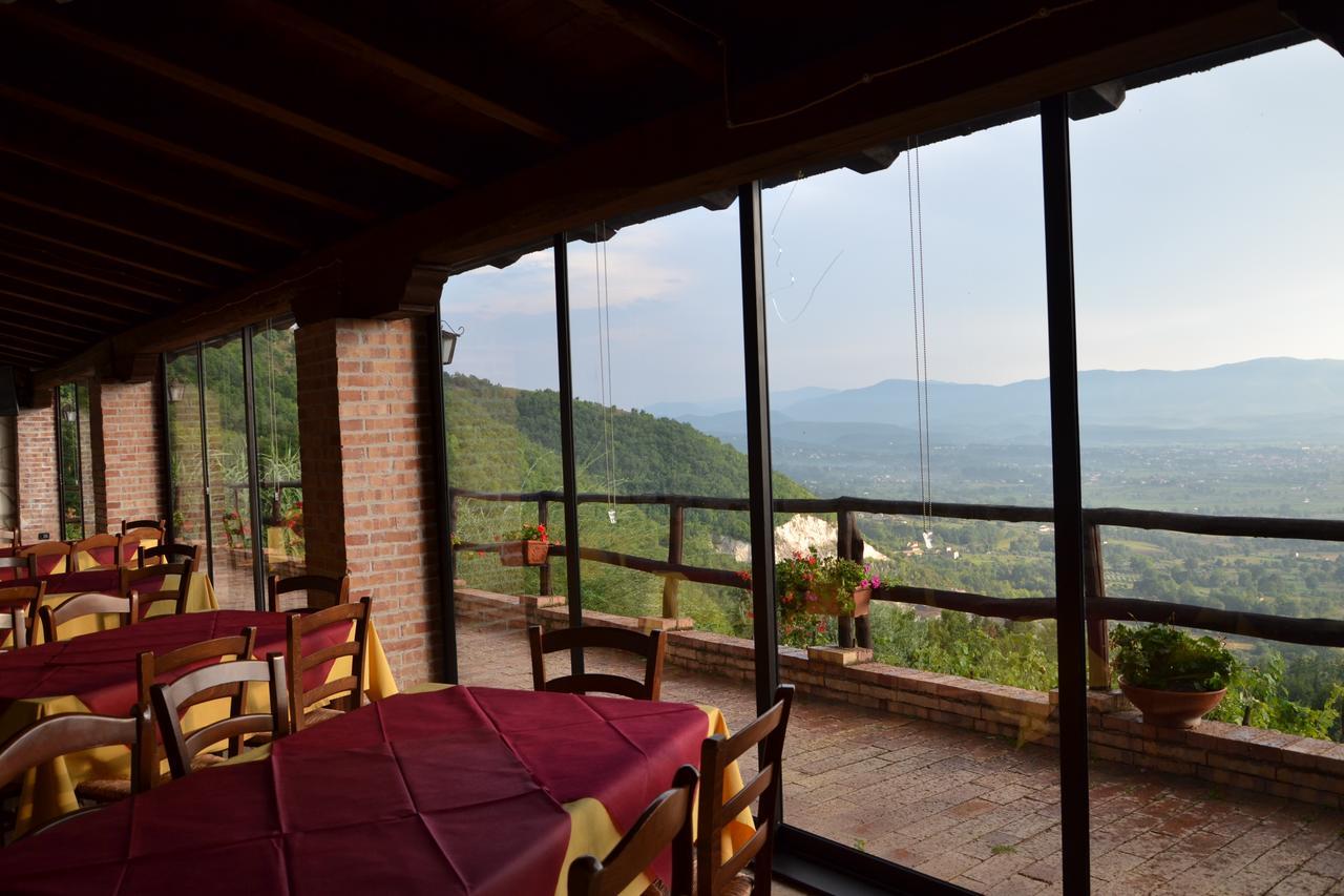 Fattoria Alvaneta Padula Bagian luar foto