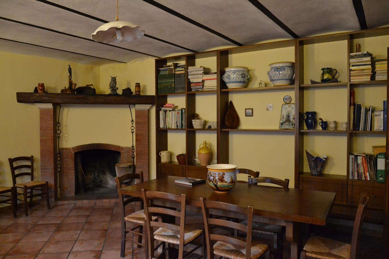 Fattoria Alvaneta Padula Bagian luar foto