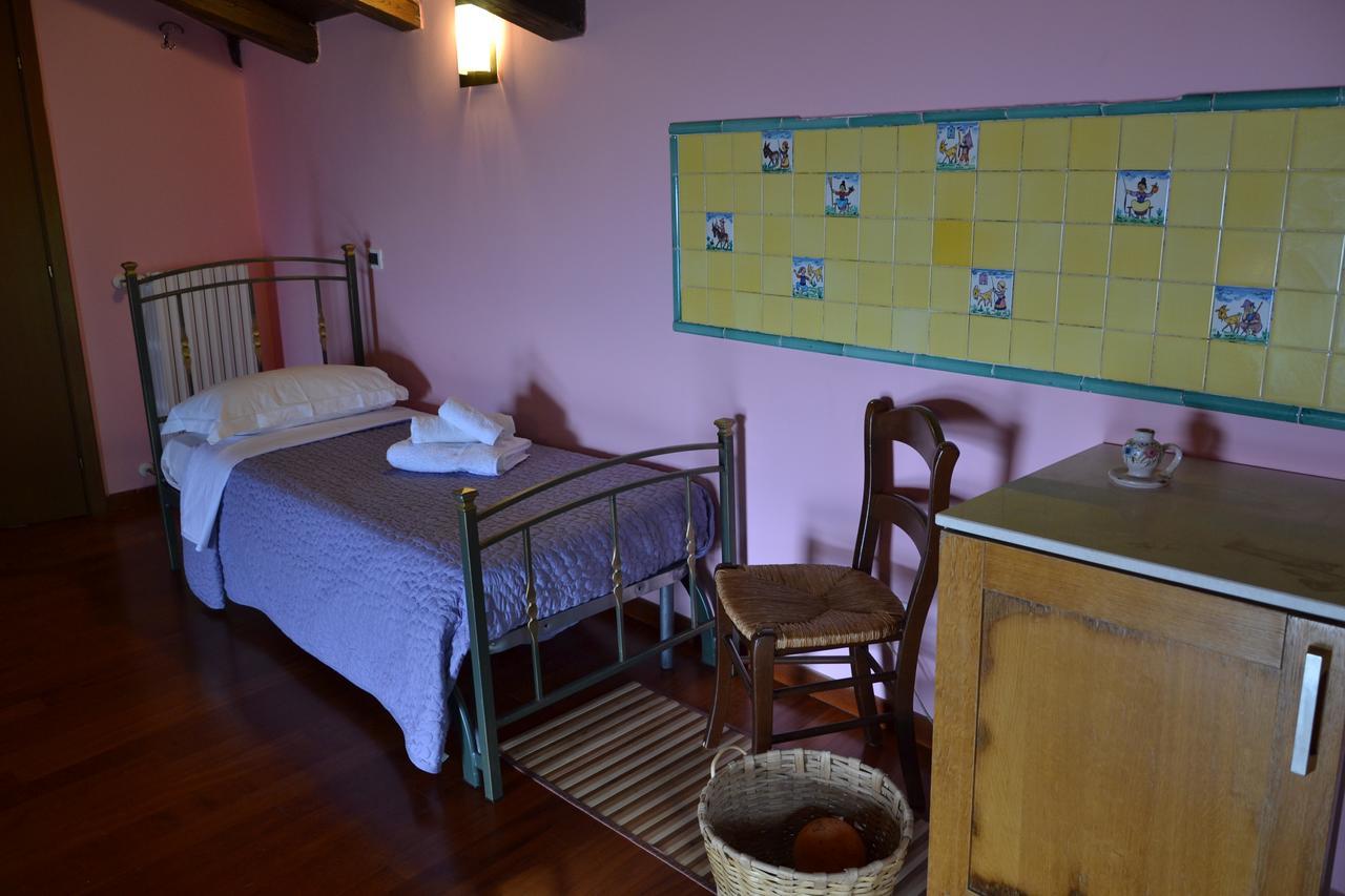 Fattoria Alvaneta Padula Bagian luar foto