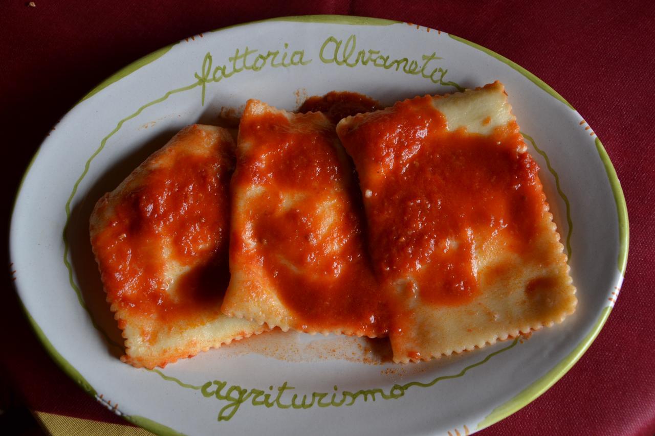 Fattoria Alvaneta Padula Bagian luar foto