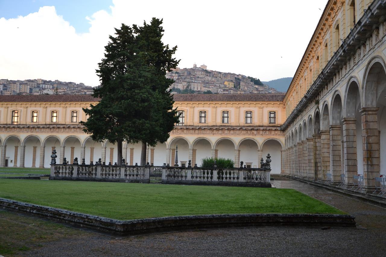 Fattoria Alvaneta Padula Bagian luar foto